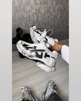 Balenciaga Runner 'Gradient White Black' — головне фото товару