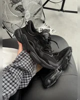 Adidas Ozweego Triple Black Textile — головне фото товару
