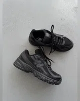 New Balance 740 Triple Black — головне фото товару
