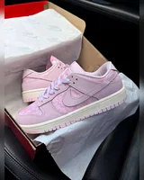 Nike SB Dunk Low WMNS Lace Pack Regal Pink — головне фото товару