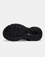 Adidas x Pharrell Adistar Jellyfish 'Triple Black' — головне фото товару
