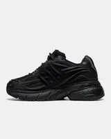 Adidas x Pharrell Adistar Jellyfish 'Triple Black' — головне фото товару