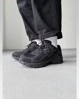 New Balance 740 Black Gore-Tex — головне фото товару