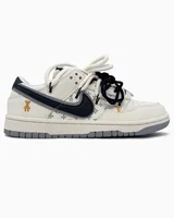 Nike SB x Louis Vuitton x Glommy Bear White Black — головне фото товару