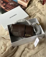 Jacquemus Le Bambino Small Handbag Dark Brown 17 х 9 х 5 — головне фото товару