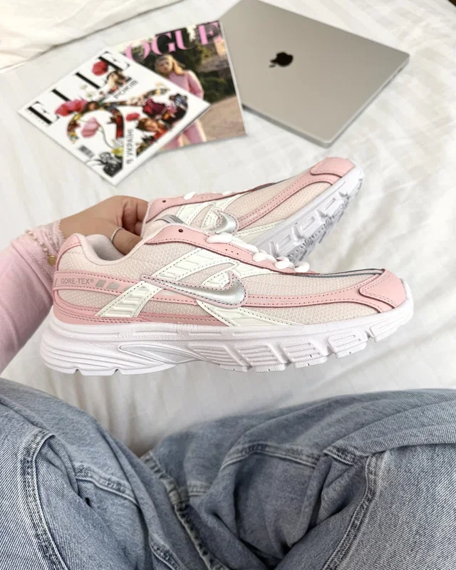 Nike Initiator pink Gore-tex — головне фото товару