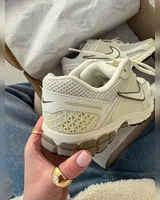 Nike Zoom Vomero 5 Sail Mink Brown — головне фото товару