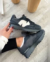 New Balance 327 Black — головне фото товару