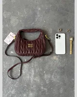 Miu Miu Wander Matelassé Nappa Leather Mini Hobo Bag Brown [оригінальна брендована коробка] 21 х 23 х 7 — головне фото товару