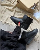 UGG Lether Mini Black — головне фото товару