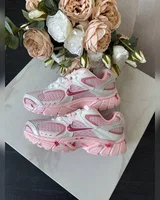 Nike Zoom Vomero 5 RNR Сustom Pink — головне фото товару