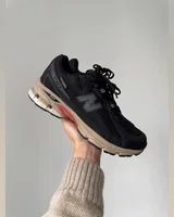 New Balance 740 Black/Beige Gore-Tex — головне фото товару