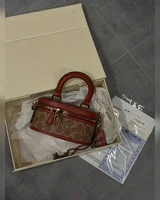 COACH Coach Trail Crossbody 17 With Pillow Quilting In Signature Canvas Brown [оригінальна магнітна брендована коробка] 16 х 8 х 8 COACH — головне фото товару