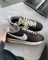 Nike Cortez Brown/White — головне фото товару