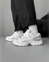 Nike V5 RNR White/Silver — головне фото товару