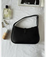Saint Laurent Hobo Le 5 A 7 Leather Shoulder Bag in Black/Silver 25 х 14 х 6 — головне фото товару