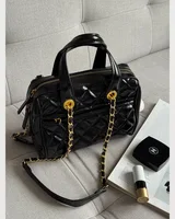 Chanel Small Bowling Bag in Patent Crumpled Calfskin Black/Gold 22 х 17 х 11 — головне фото товару