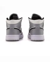 Nike Air Jordan 1 Retro Mid Smoke Grey — головне фото товару