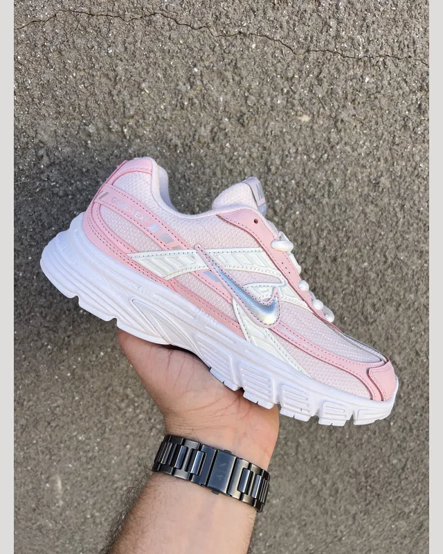 Nike Initiator pink Gore-tex — головне фото товару