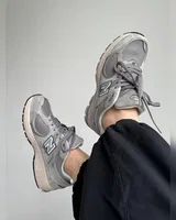 New Balance 2002R Light Grey — головне фото товару