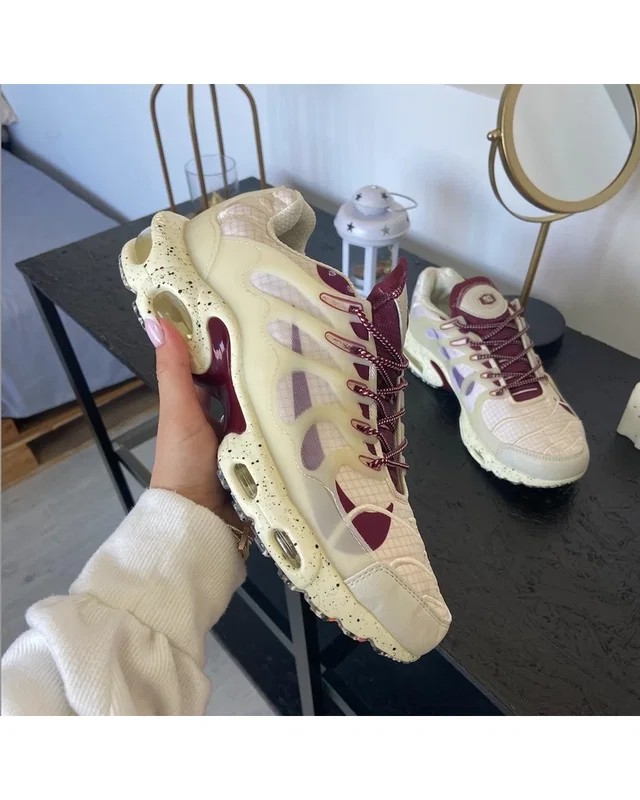 Nike Air Max Terrascape Plus Tan Burgundy — головне фото товару