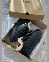 UGG Lowmel Sneaker Leather Black — головне фото товару