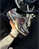Nike Zoom Vomero 5 Brown — головне фото товару