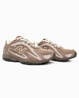 New Balance 204L Brown — головне фото товару