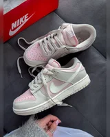 Nike Dunk Low Pink/Grey — головне фото товару