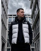 The North Face Жилет TNF сіра — головне фото товару