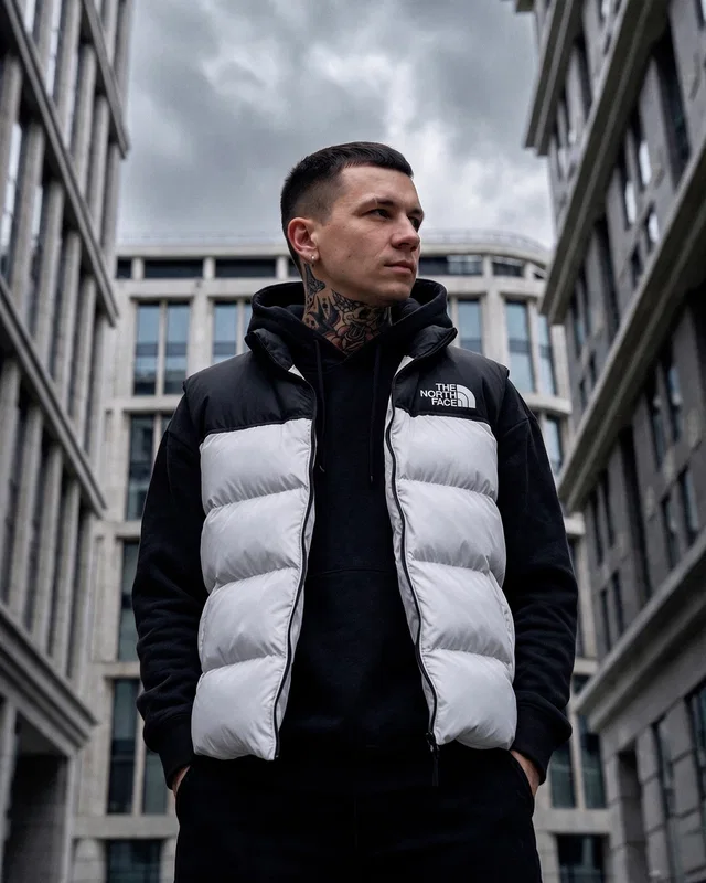 The North Face Жилет TNF сіра — головне фото товару