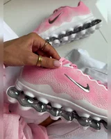 Nike Air Liqu — головне фото товару