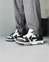 Off White Out of Office Black/White — головне фото товару