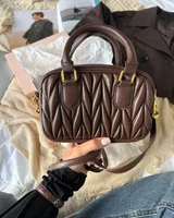 Miu Miu Arcadie Matelassé Nappa Leather Bag Brown/Gold — головне фото товару