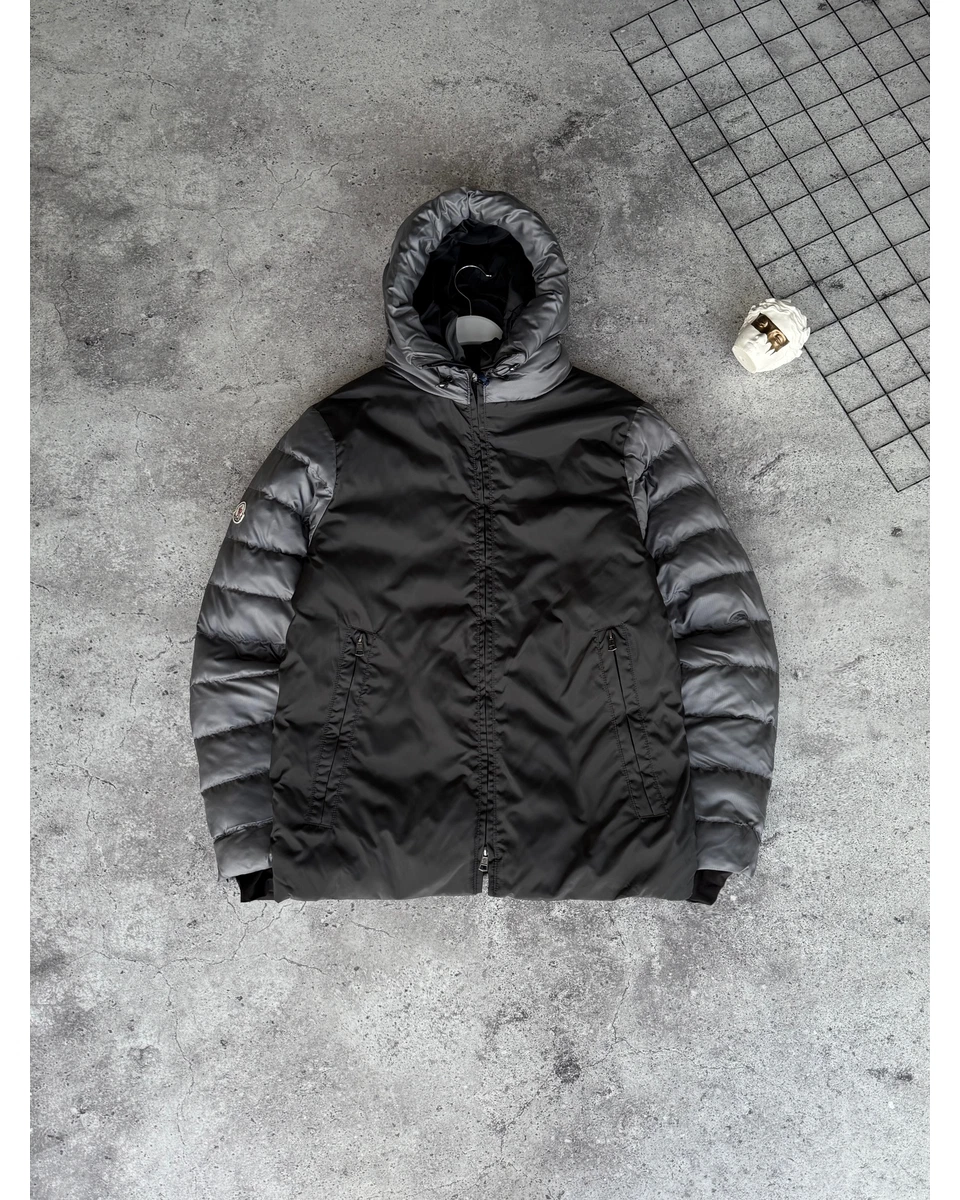 Куртка Moncler — головне фото товару
