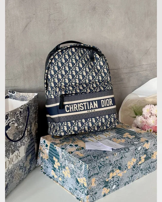 Dior Travel Backpack Blue Dior Oblique Jacquard 35 х 27 х 17 — головне фото товару