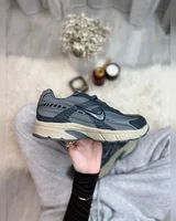 Nike INITIATOR GREY BEIGE GORE-TEX — головне фото товару