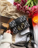 Dior Christian Dior 30 Montaigne Bag Black/Beige 17 x 12 x 7 — головне фото товару