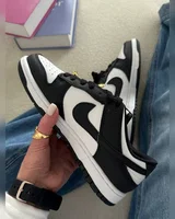 Nike SB Dunk Low Retro White Black — головне фото товару