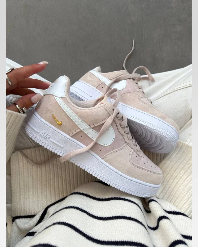Nike Air Force 1 Low Pink Foam /White — головне фото товару