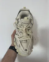 Balenciaga Track Light Beige — головне фото товару
