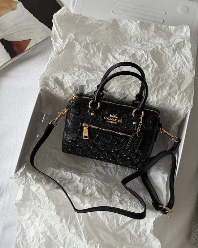 COACH Coach Mini Rowan Crossbody in Signature Black/Gold COACH — головне фото товару