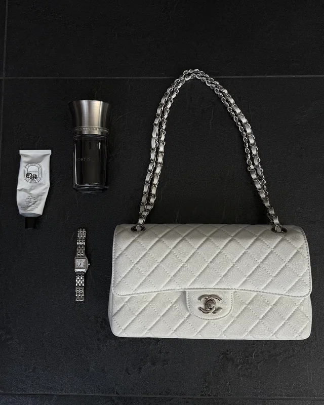 Chanel Classic 2.55 Medium Double Flap Bag White/Silver [[Коробка магніт]] — головне фото товару