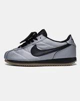 Nike Cortez Leather SE 'Metallic Cool Grey Black' — головне фото товару