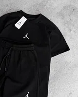 Nike — головне фото товару