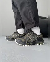 Asics Gel-Kahana 8 Khaki Gore-Tex — головне фото товару