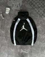 Nike — головне фото товару