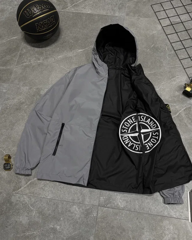 Куртка Stone Island — головне фото товару