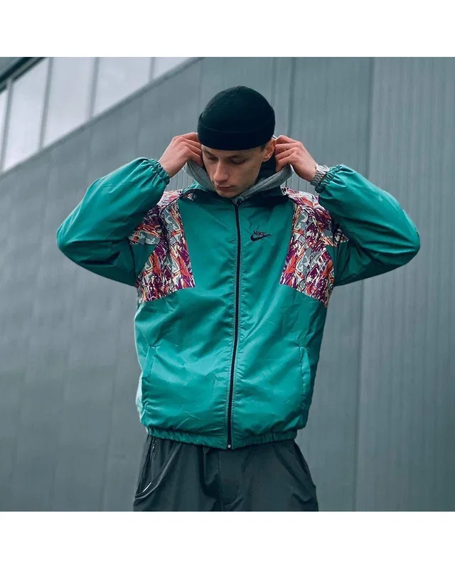 Nike Вітровка old school — головне фото товару