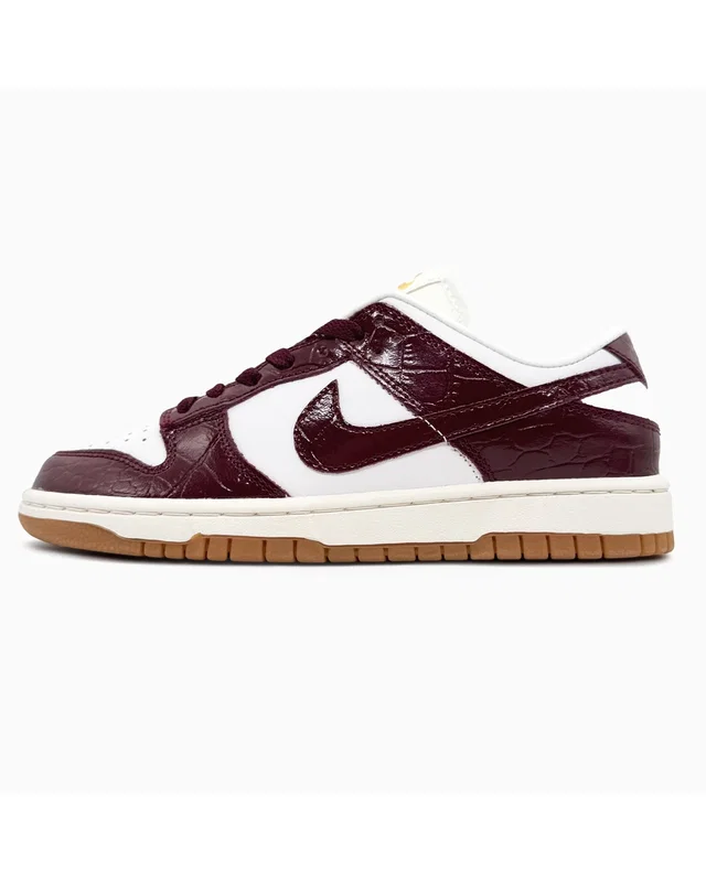 Nike (WMNS) Nike Dunk Low LX 'Dark Team Red Croc' — головне фото товару